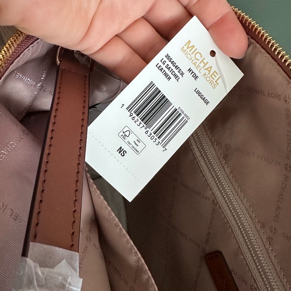 NWT! NEW! KORS Michael Kors Hyde Large Pebbled Leather Satchel -Caramel Luggage - Picture 7 of 12